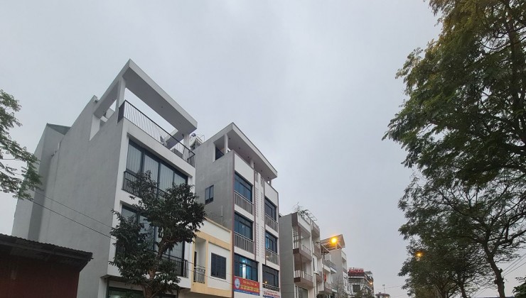 60,2m2 Tái địn cư Trâu Quỳ, Gia Lâm, Hà Nội. Mt 4,6m, đường 13m, view đẹp. Lh 0989894845